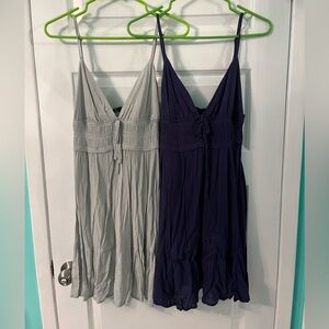 NWT Streetwear Society navy and sage green Dresses size medium
